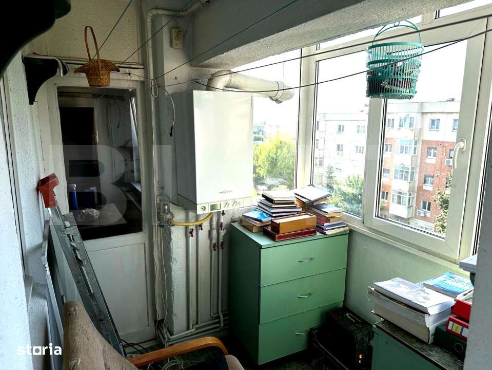 Apartament 3 camere, 77 mp, partial mobilat, decomandat - Imagine principală: 5/11