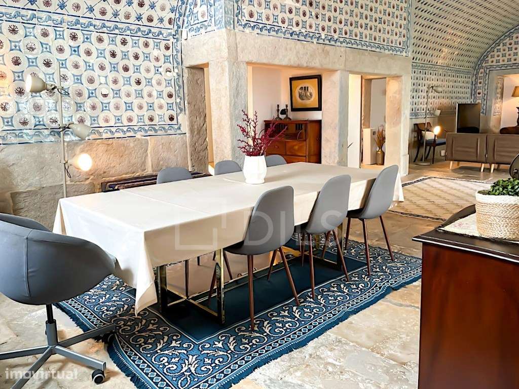 Apartamento T3+1 no Restelo, com Jardim Privado, em Palácio Histórico - Grande imagem: 5/20