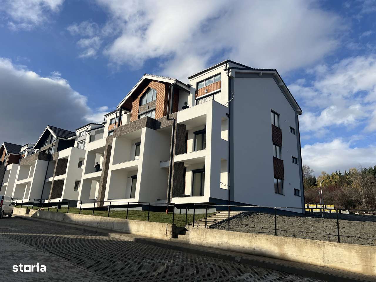 Apartament penthouse 2 nivele - Living spatios 40 mp - 4 camere, 3 bai-11