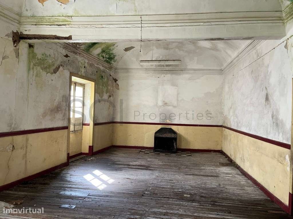 Palacete no Centro Histórico de Serpa com mais de 500 m2-9