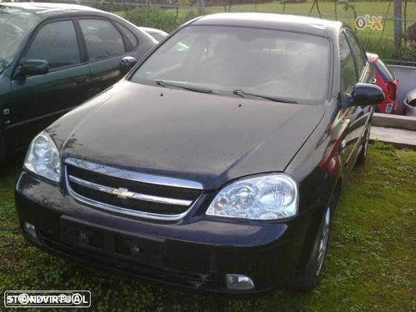 Traseira / Frente /Interior Chevrolet Nubira - 1