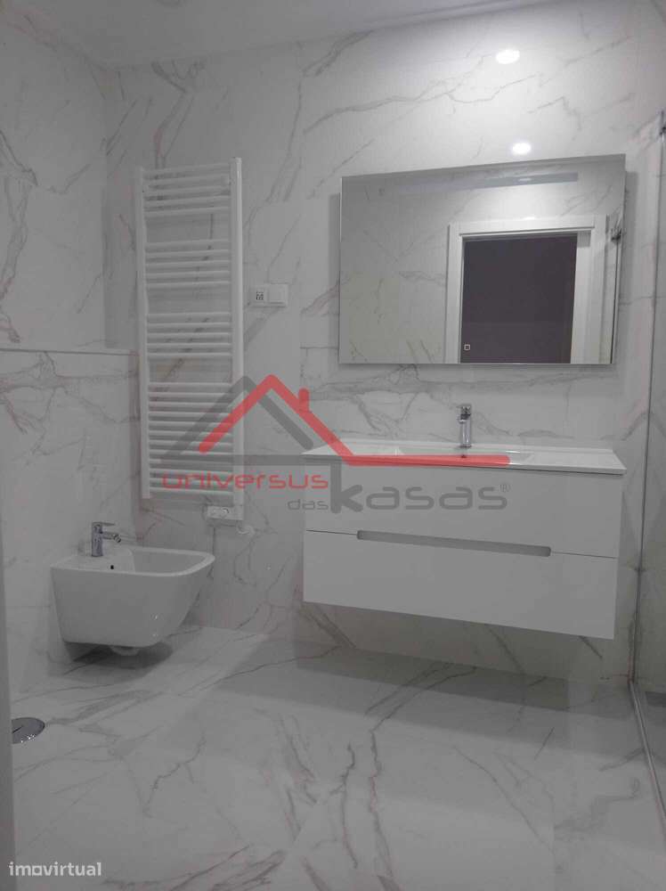 Apartamentos Novos T3 c/ Garagem na Urb Alto dos Moinhos ,Montijo-10