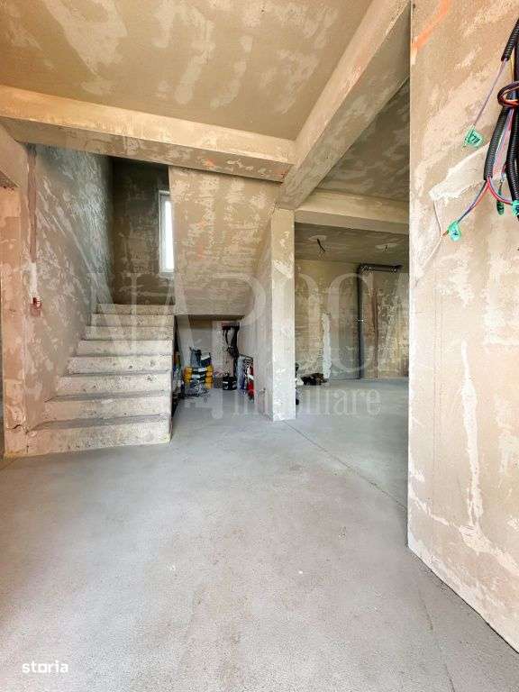 Casa 4 camere de vanzare in Dezmir - Imagine principală: 4/11