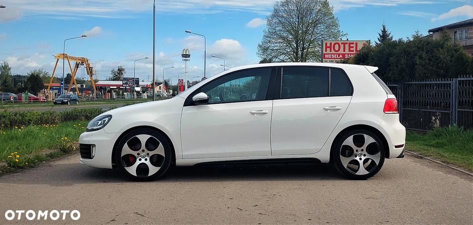 Volkswagen Golf VI 2.0 TSI GTI - 6