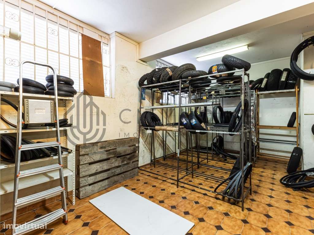 Espaço Comercial no centro de Lagoa-6