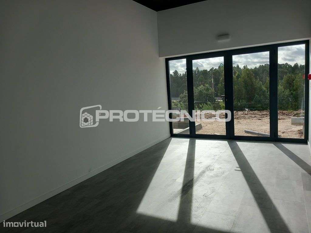 Escritório/Espaço co-working – Oliveira do Bairro - Grande imagem: 2/9