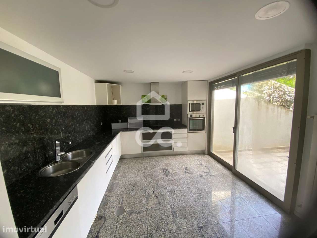 Moradia T3 em Pinheiro - Guimarães-6