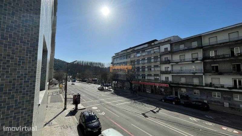 Apartamento T4 na Avenida da Liberdade Braga - Grande imagem: 4/11