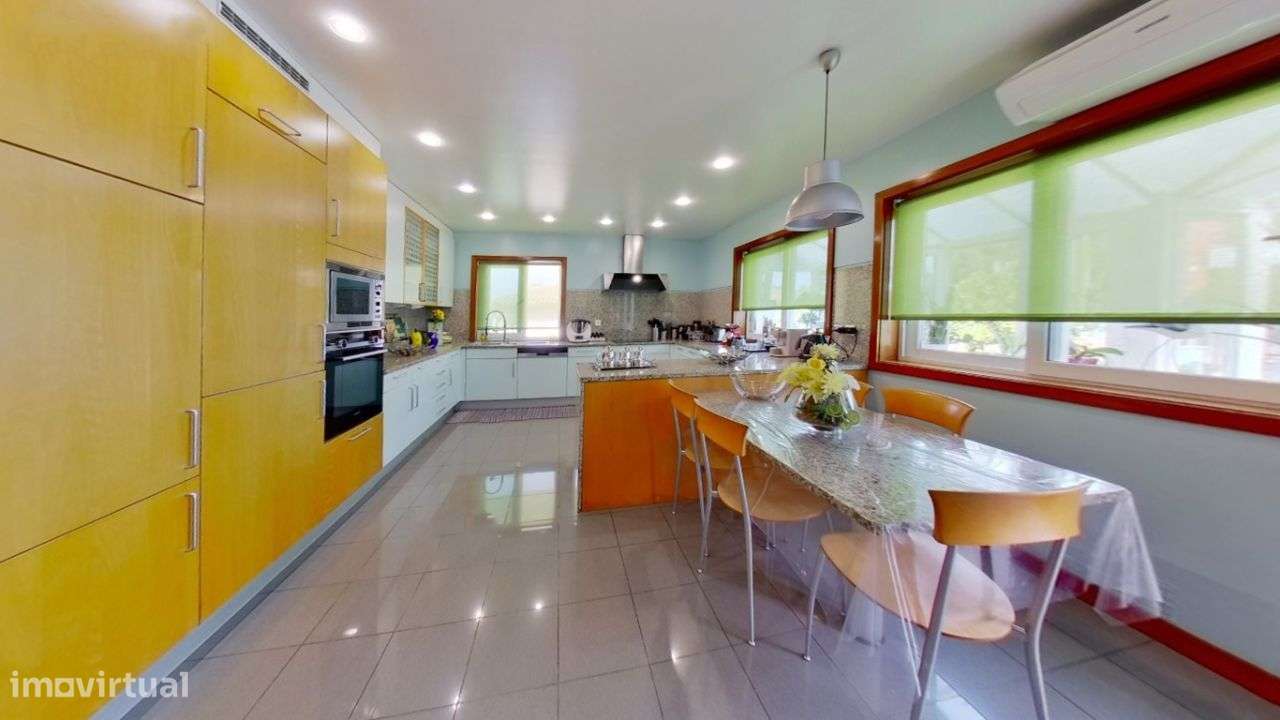 Moradia 4 Frentes | Piscina-37