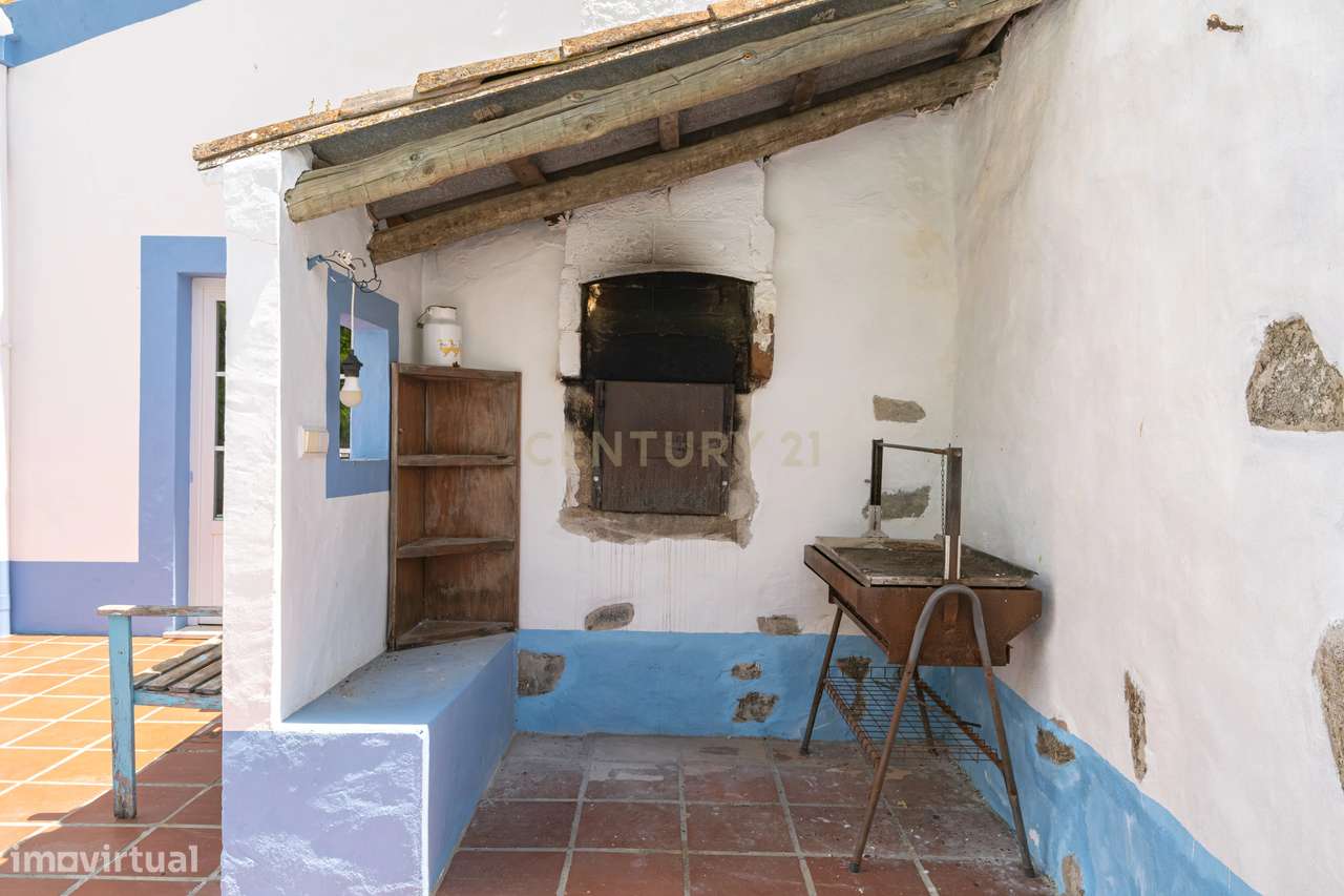 Moradia tradicional alentejana no coração de PEROLIVAS / Reguengos de-26