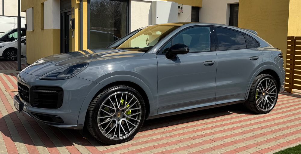 Porsche Cayenne E-Hybrid 2022