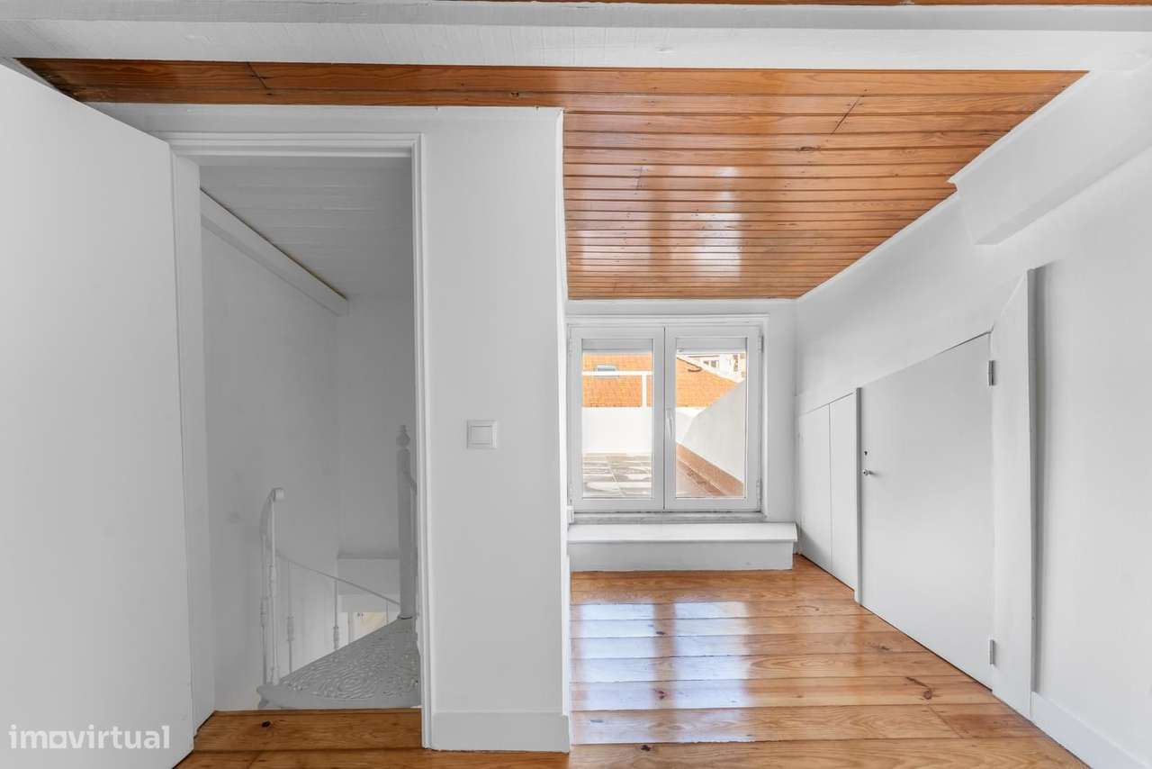 Apartamento T2 com vista, Príncipe Real, Lisboa-15