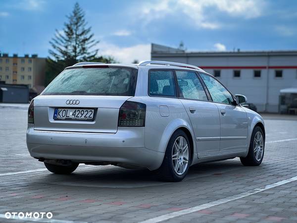 Audi A4 Avant 2.5 TDI Quattro - 32