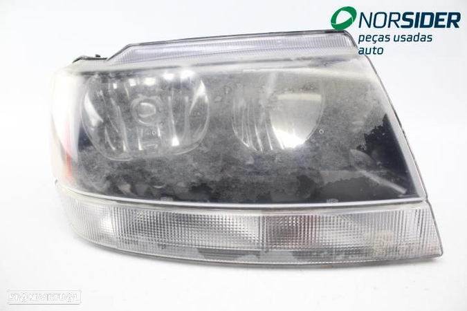 Farol direito Jeep Grand Cherokee|99-03 - 2