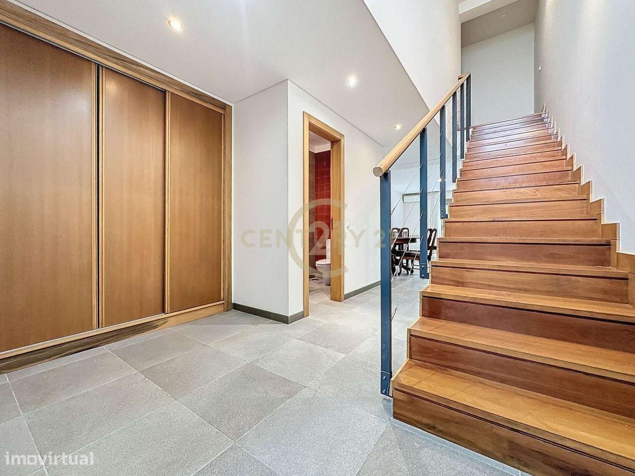 Moradia T3 com varanda e garagem na Fonte do Bastardo - Grande imagem: 4/19