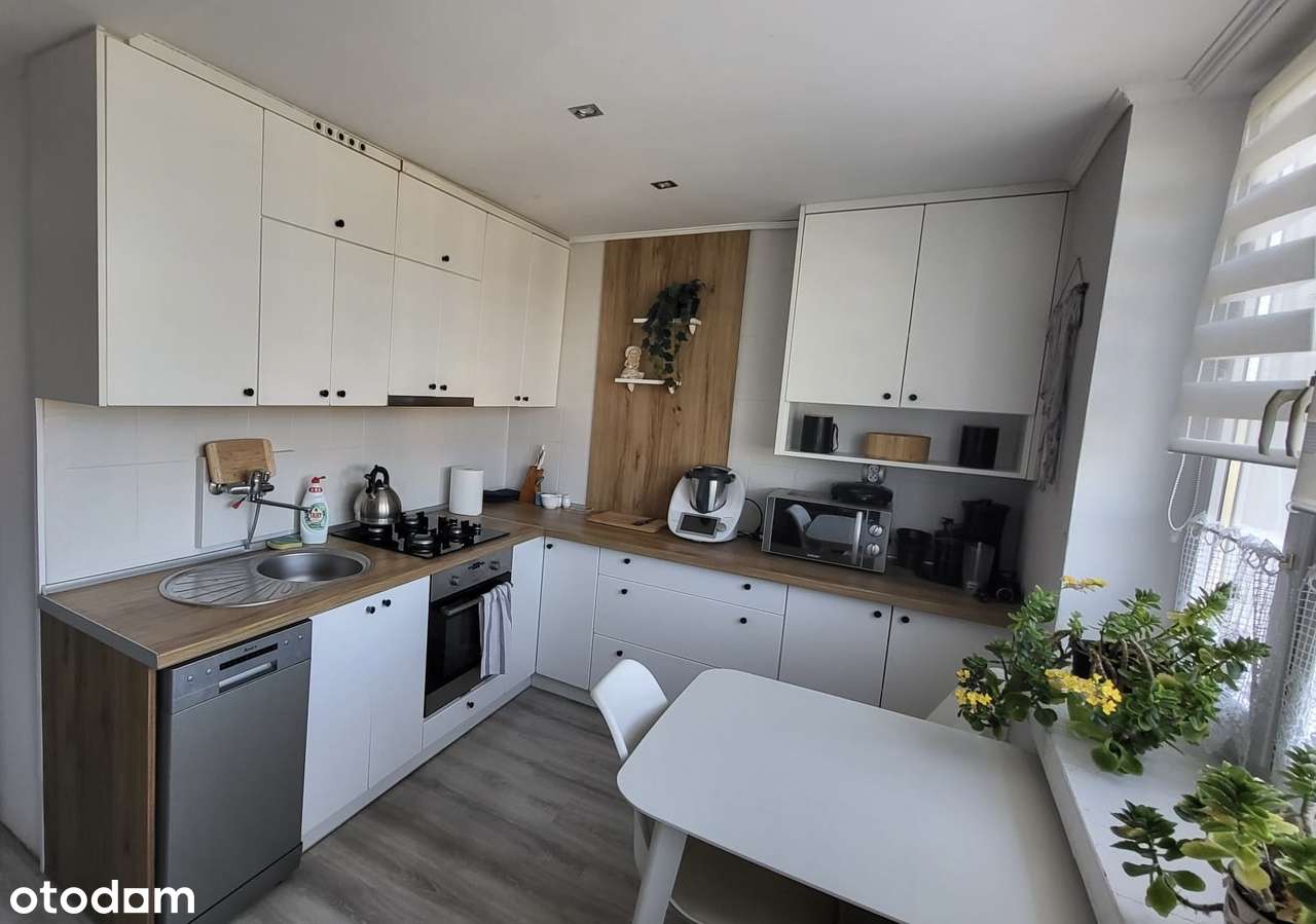 Mieszkanie 2-pokojowe do zamieszkania, balkon, garaż