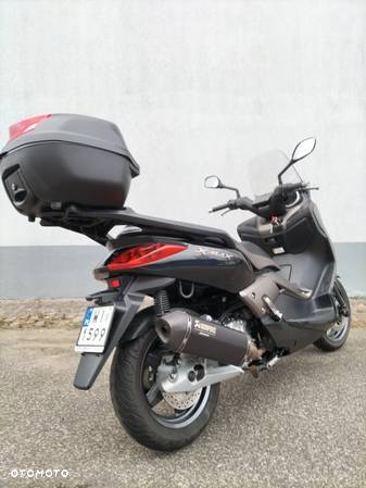 Yamaha X-max - 6