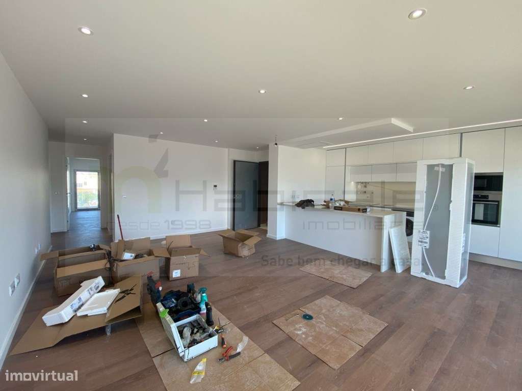 Magnífico T3 em condomínio - Grande imagem: 2/43