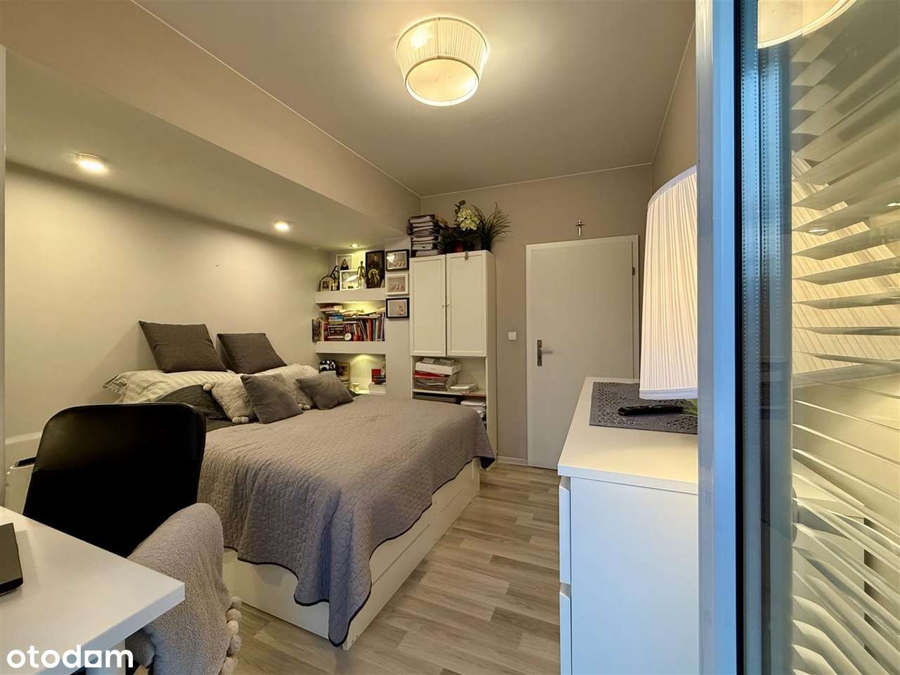 Mieszkanie 3 pokoje, garaż, 2 balkony, widok-5