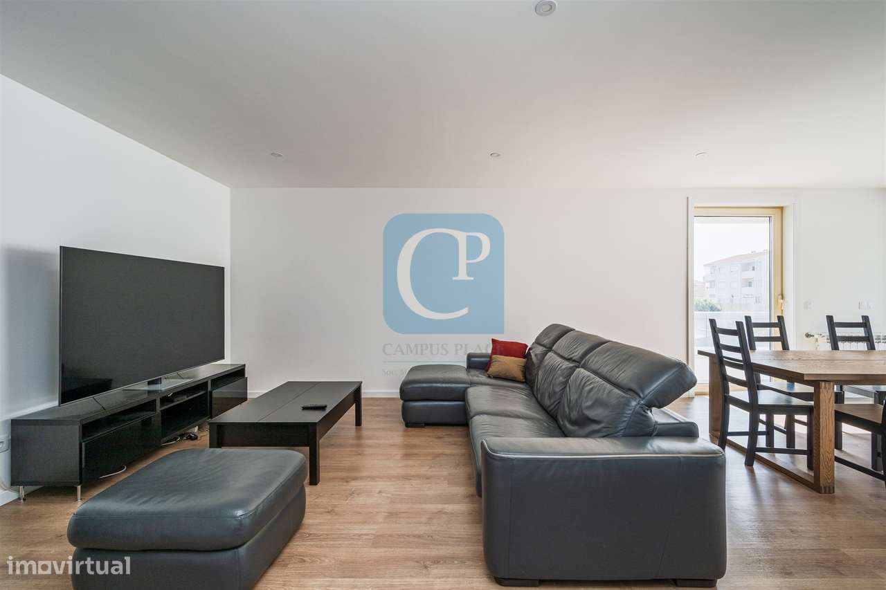 Apartamento T3, no Condomínio fechado Arroteia em Paranhos, Porto - Grande imagem: 2/27