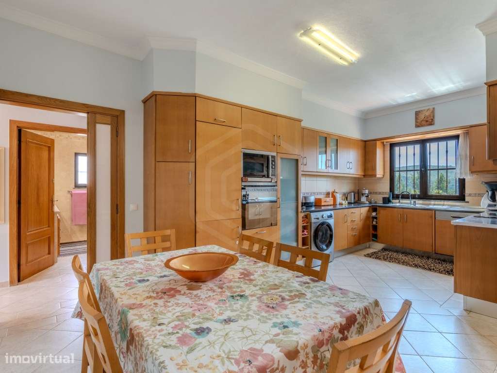 Moradia Duplex T6 com Vista Mar e Terreno Expansivo , Loulé, Algarve - Grande imagem: 5/20