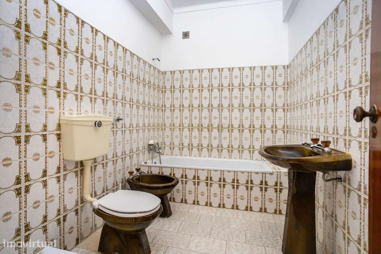 Apartamento T2+1 Quinta Alves da Silva-24