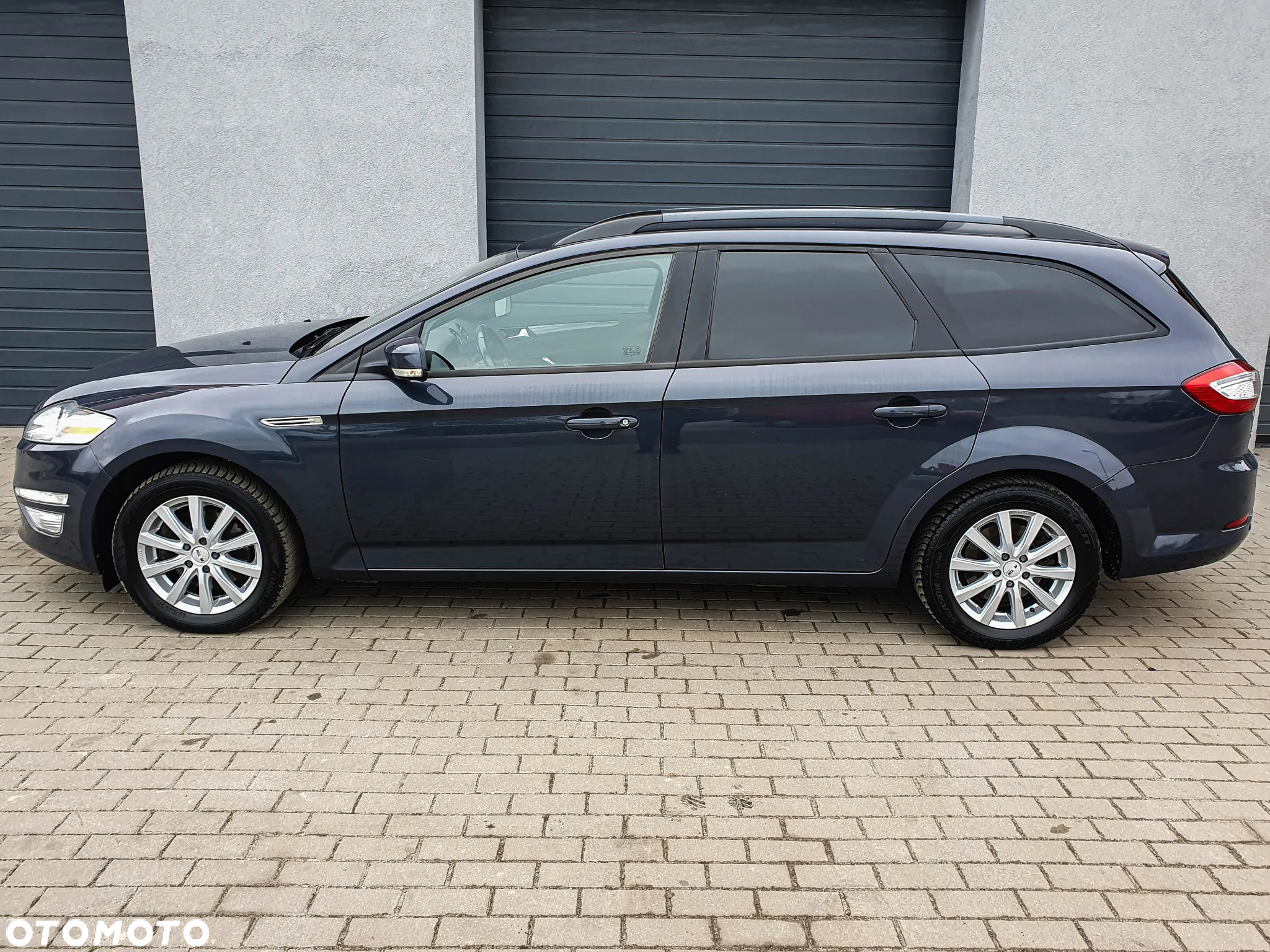 Ford Mondeo - 22