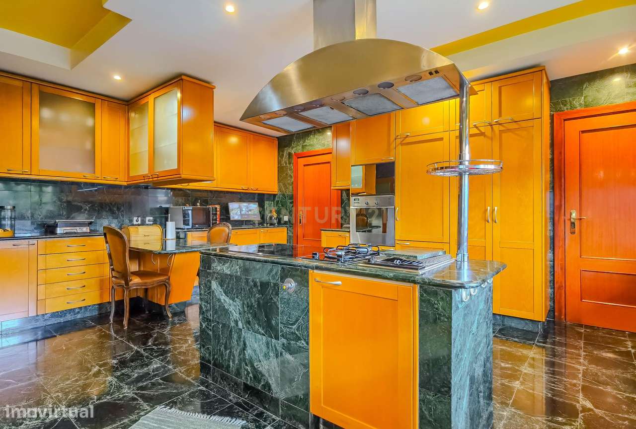 Quinta com Moradia e Piscina na Maia, Porto-32