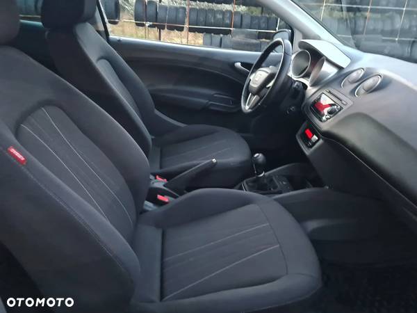 Seat Ibiza SC 1.4 16V Sport - 25