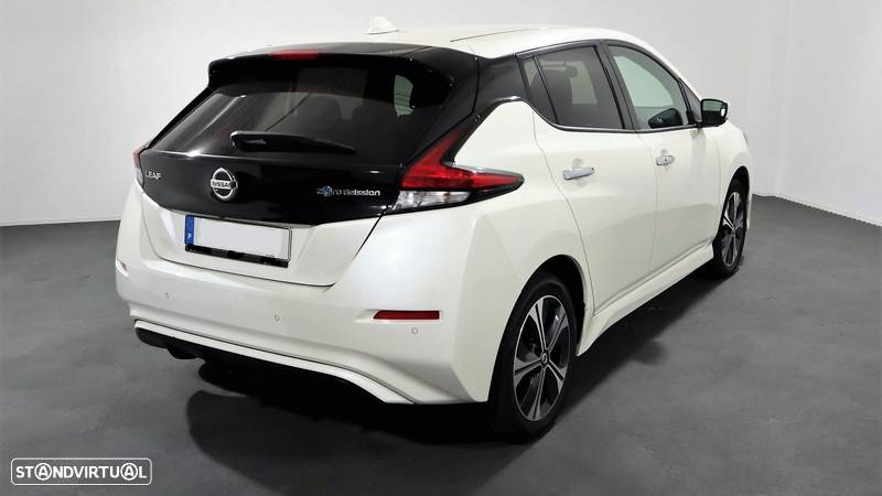 Nissan Leaf N-Connecta - 2