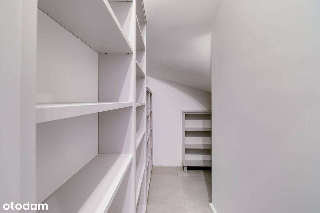 Nowy i gotowy do wprowadzenia dom pod Piasecznem-19