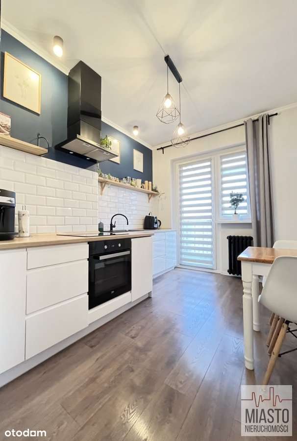 4 pokoje z balkonem 2 min. od rynku-9