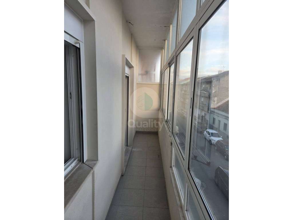 T2 Zona Central na Baixa da Banheira-17