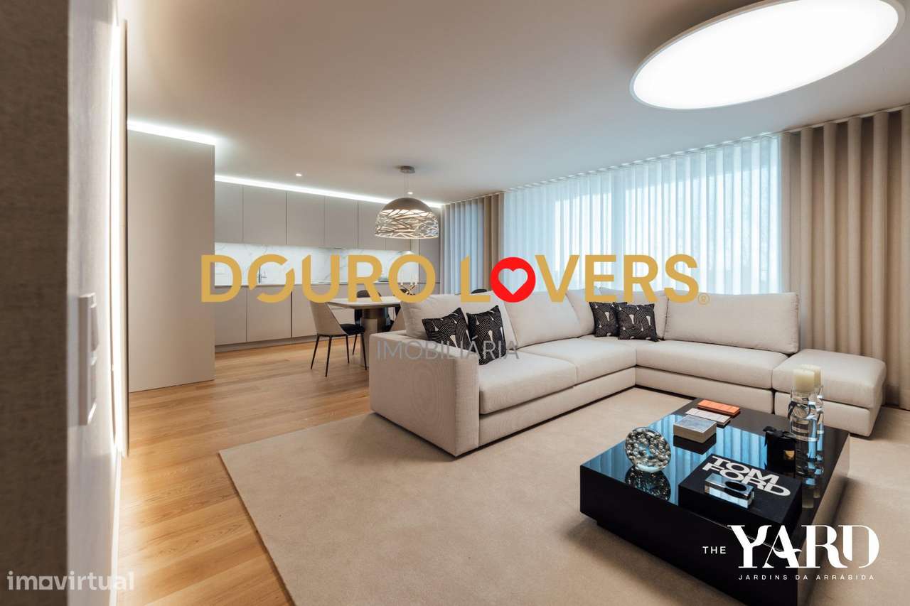 APARTAMENTO T4 | VARANDA | JARDINS D'ARRÁBIDA-5