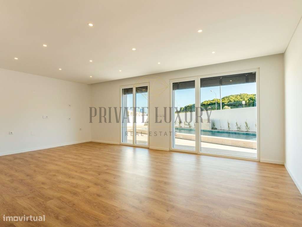 Moradia de Luxo T5 com Piscina em Belas, Sintra | Design Contemporâ...-7
