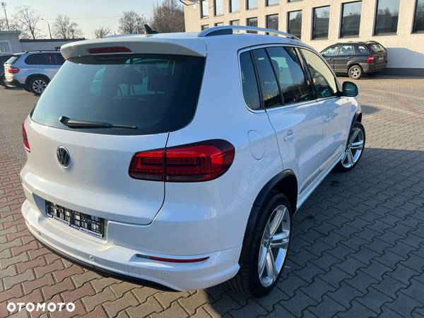 Volkswagen Tiguan 2.0 TDI 4Mot Perfectline R-Style DSG - 5