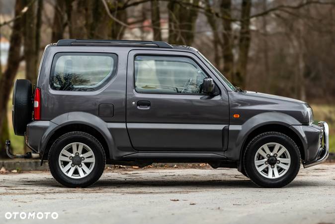 Suzuki Jimny - 16