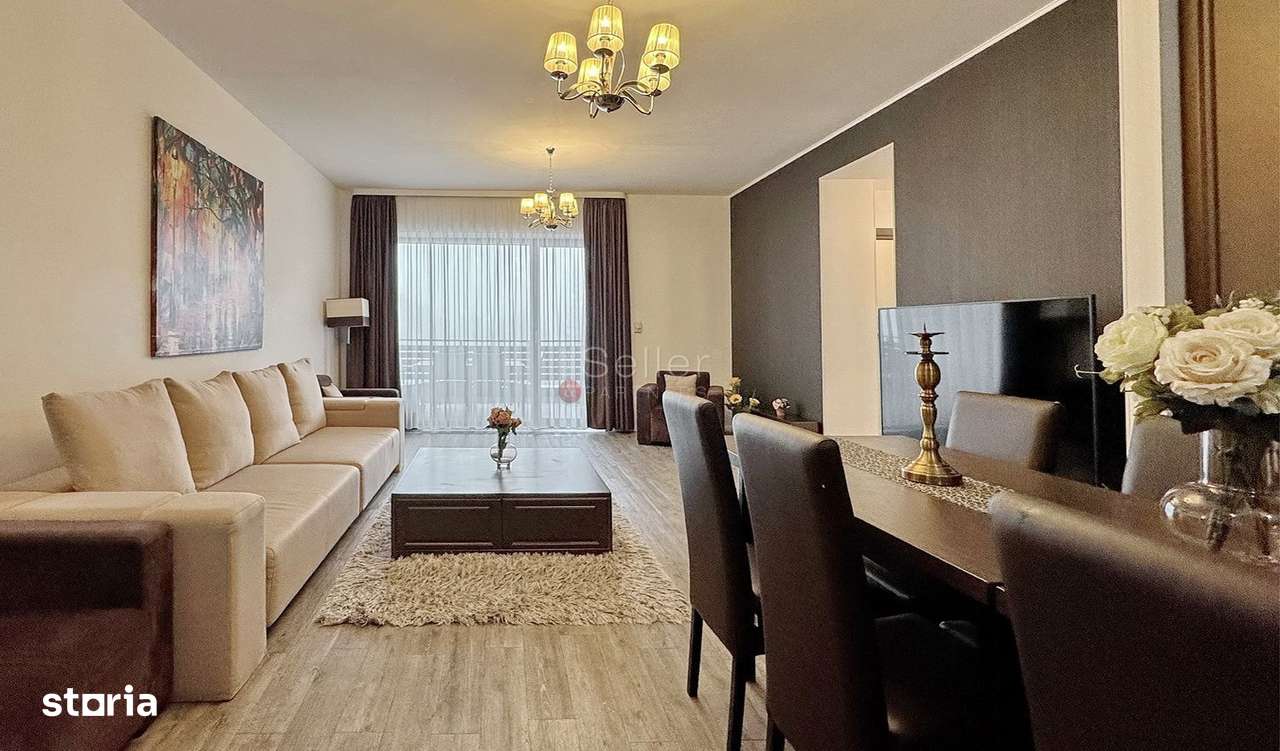 Priveliste spre masivul Postavarul - Imagine principală: 2/16