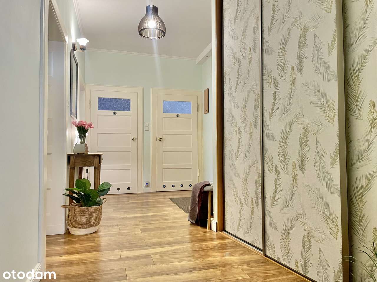 Komfortowe 3-pokojowe Mieszkanie, Garderoba, Dwie Łazienki, Spiżarka-8