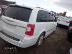 Chrysler Town & Country 3.6 Touring - 9