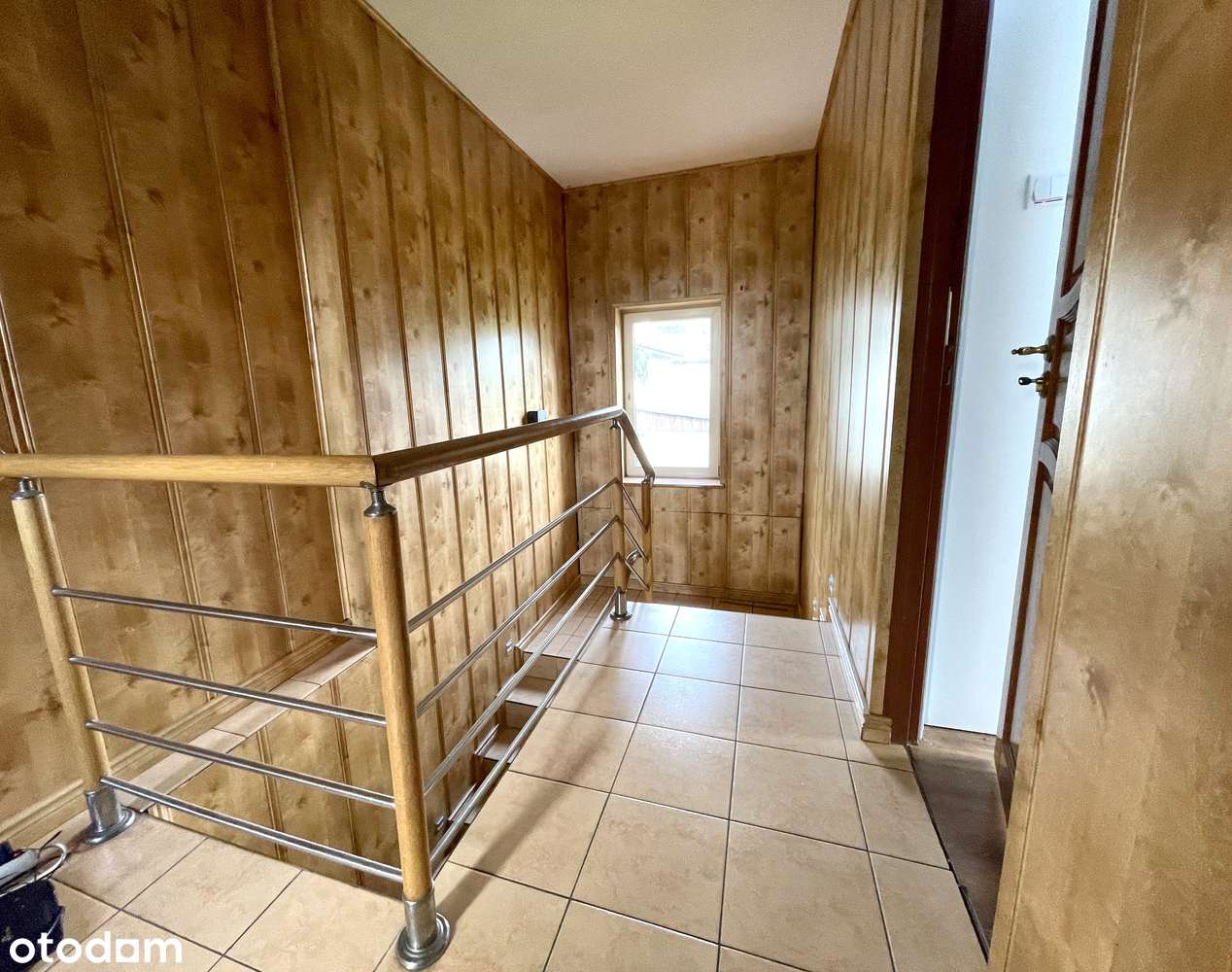 Duży dom z 6 sypialniami na Widzewie.-6