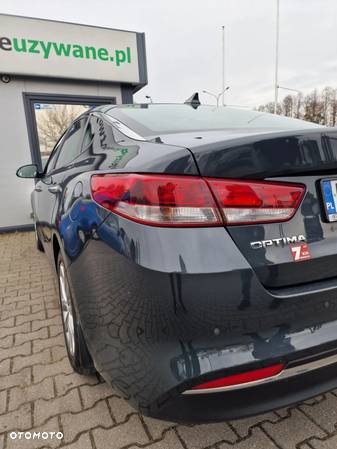 Kia Optima 1.7 CRDI L DCT - 10