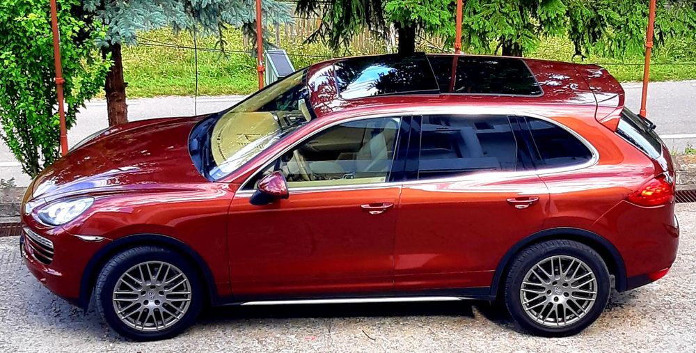 Porsche Cayenne 2013