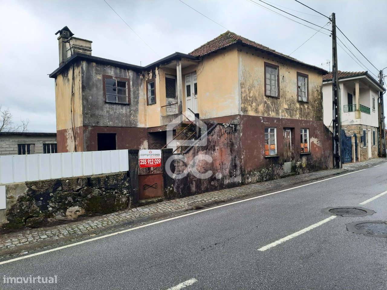 Casa Para Restauro, Freamunde, Paços de Ferreira - Grande imagem: 4/20