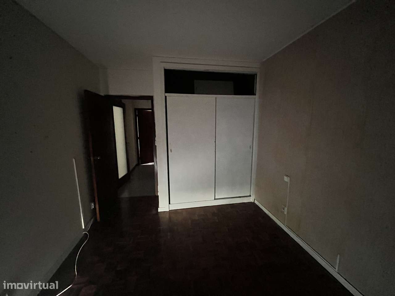 Apartamento T2 com Lugar de Garagem | Em Remodelação | Leça do Balio-8