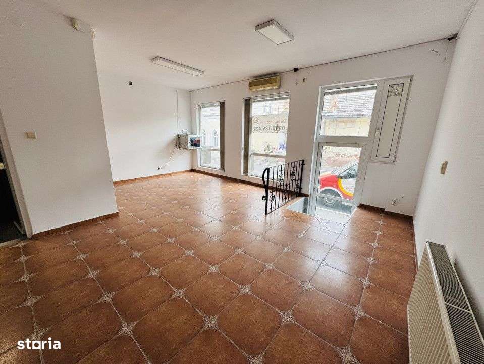 Spatiu comercial, 65 MP, Zona Fac. Litere - Imagine principală: 3/8