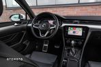 Volkswagen Passat Variant 2.0 TDI SCR DSG Highline - 23