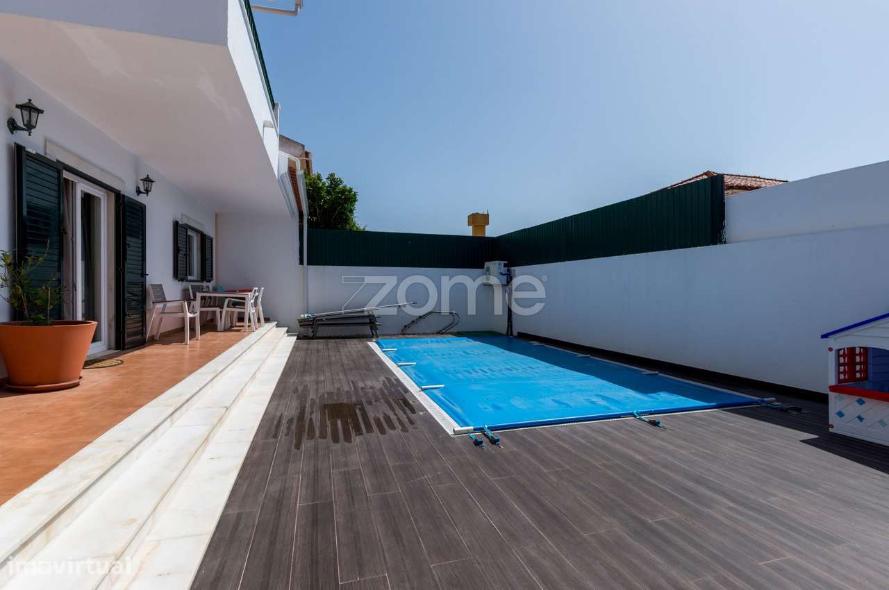 Moradia T4+1, com piscina-30