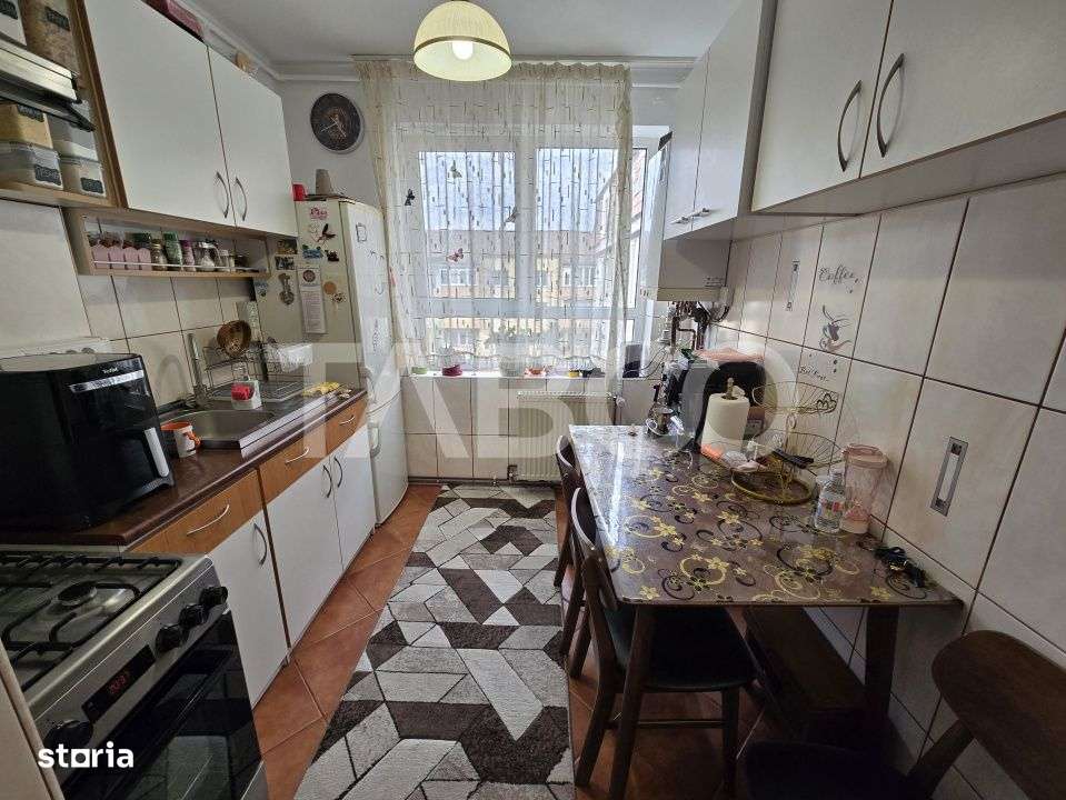 Apartament 2 camere de vanzare mobilat cu balcon in Terezian Sibiu - Imagine principală: 5/14