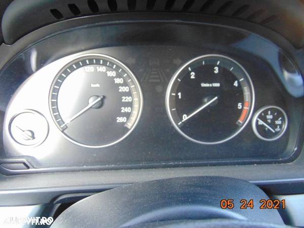 Ceasuri bord BMW F10 F11 X3 F25 ceasuri instrumentar bord Bmw seria 5 an 2009-2017 dezmembrez f11 cu - 1